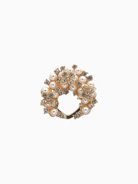 Зажим для платка «Жемчужное соцветие», белый в золоте