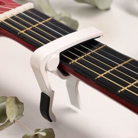 Каподастр гитарный Music life, зажим для струн, белый