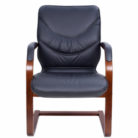 Конференц-кресло MULTI-OFFICE LEEDS WOOD С с низкой спинкой на полозьях черная кожа+к/з/т.орех