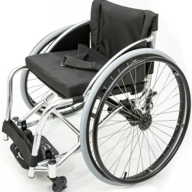 Инвалидная коляска для танцев FS 755 L